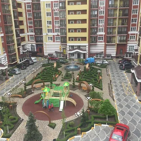 Сучасна Квартира З Видом На Versal Park Irpin Exterior photo