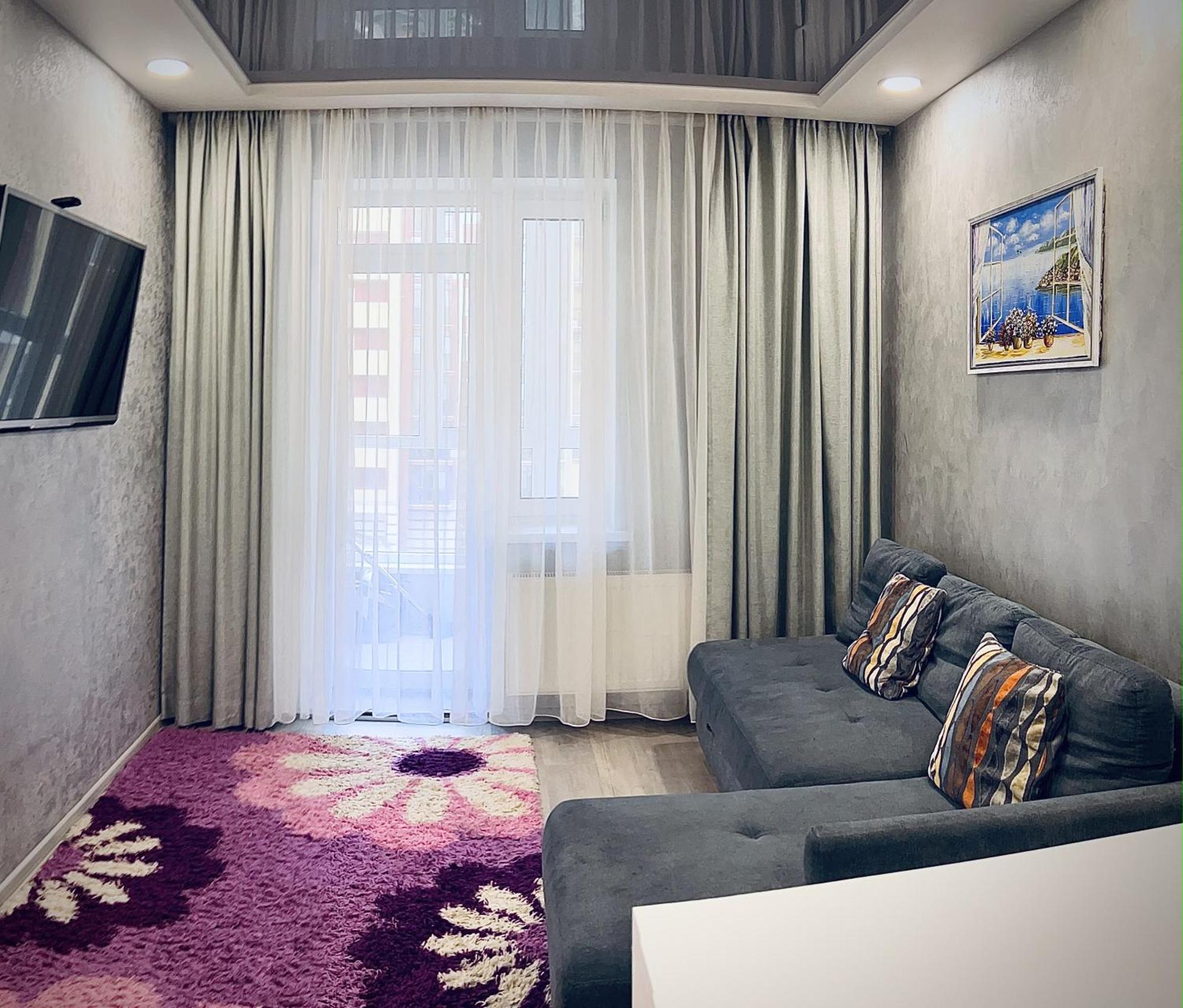 Apartment сучасна з видом на Versal Park Irpin