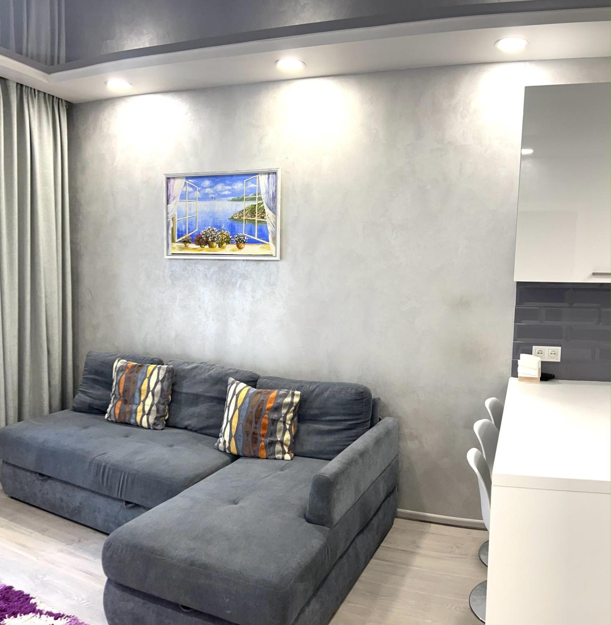 Apartment сучасна з видом на Versal Park